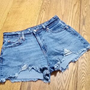 DENIZEN LEVI'S Jeans Womens SHORTS  6   28 W BLUE Denim Used Preowned Raw Hem ?